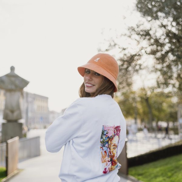Frida Emotions white