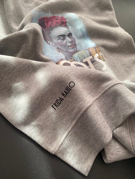 Alternative view of Frida Kahlo grey